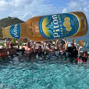 Meet your Posher, Robyn